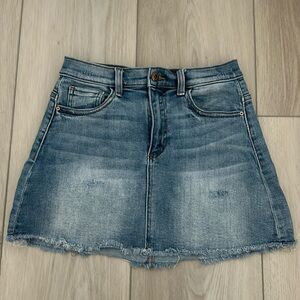Light wash jean skirt